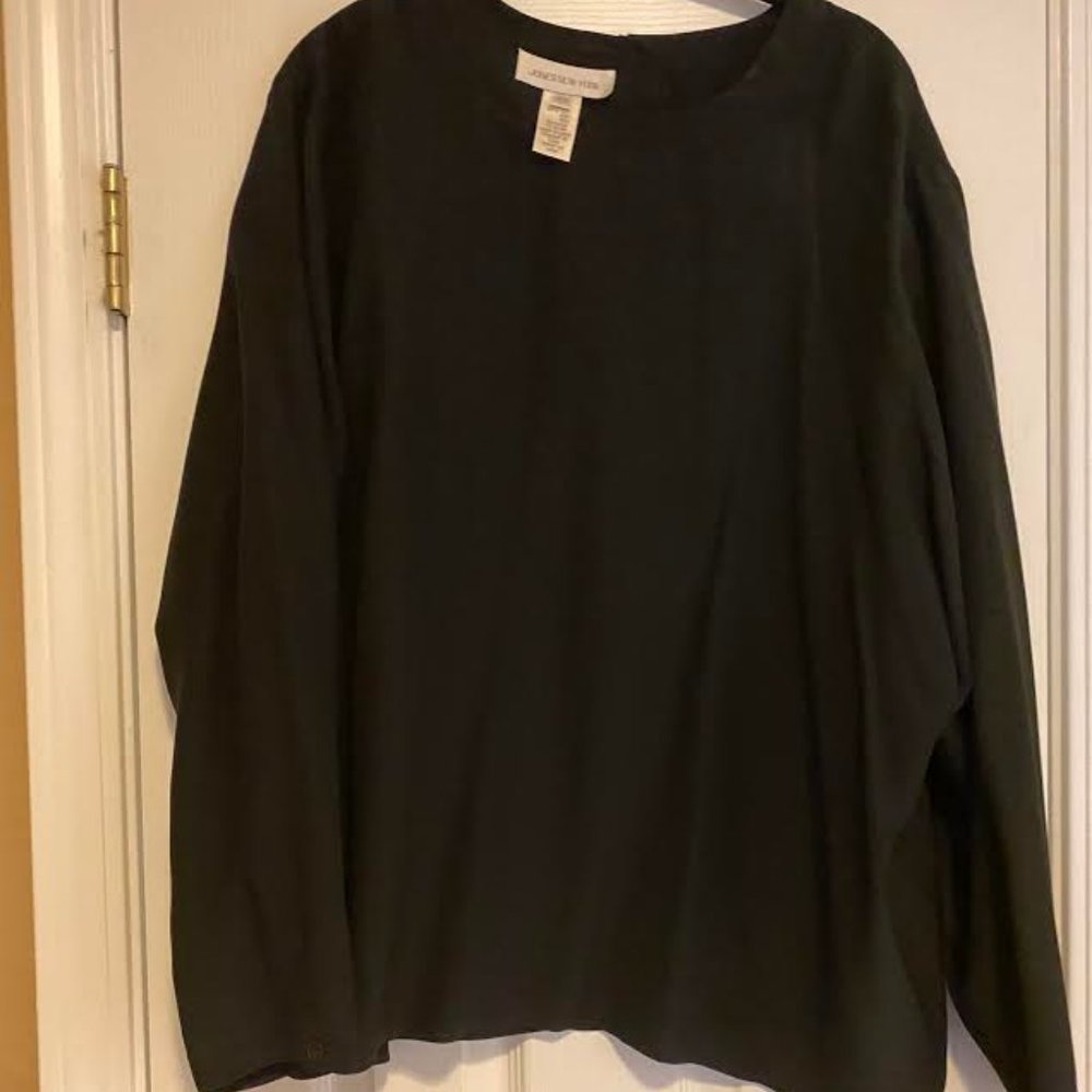 Jones of New York Black Silk Collarless Blouse